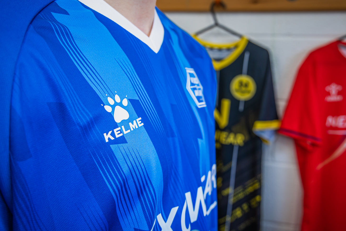 Kelme design ref 3003